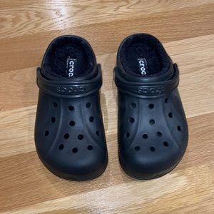 Black Fuzzy lined comfortable Crocs